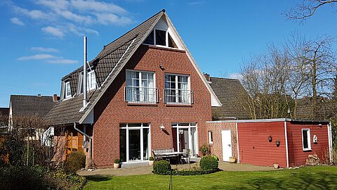 Einfamilien mit Einliegerwohnung Ruck-Zuck verkauft: Krückau Immobilien